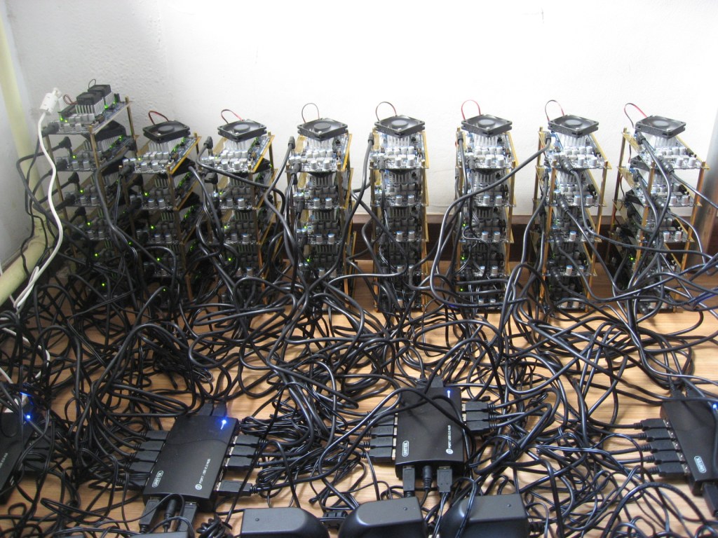 Picture of: Mining Rig – Wikipedia